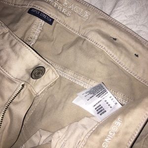 American Eagle Khaki Jeggings